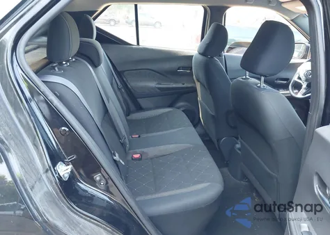 2019 Nissan Kicks Sv z USA, uszkodzony, nr VIN 3N1CP5CU0KL477623